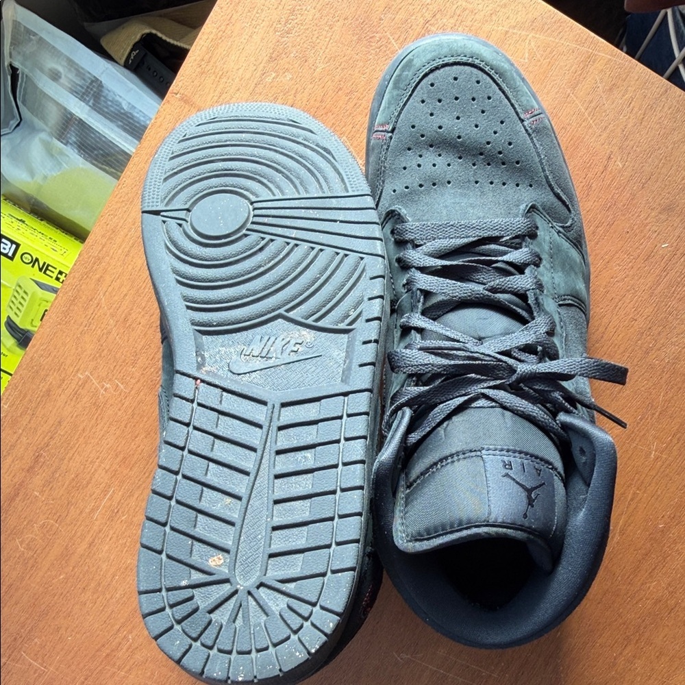 Nike Air Jordan 1 Mid SE Craft Men's Sneakers - Dark Smoke Grey - Picture 7 of 7
